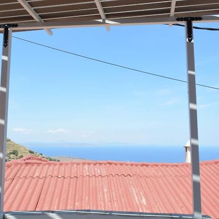 The House Of Grandma Zinios Villa Ioulis Buitenkant foto